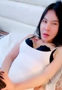 ˼ƷŮ