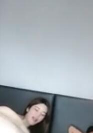 Ů4P